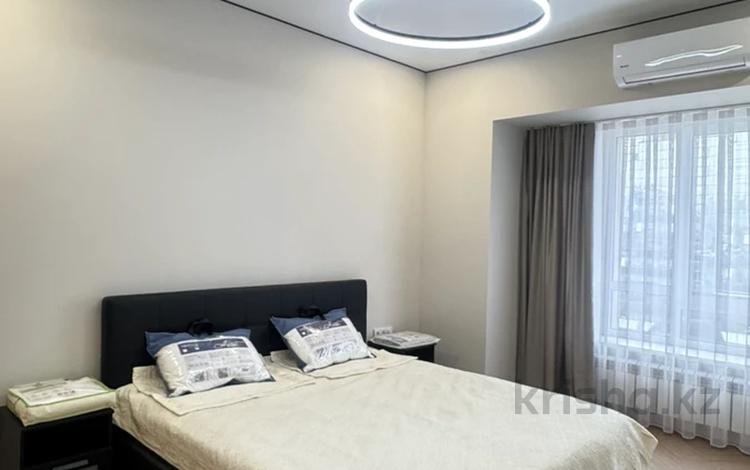 3-бөлмелі пәтер · 100 м² · 10/19 қабат, Назарбаева 235 Б, бағасы: 980 000 ₸ в Алматы, Бостандыкский р-н — фото 32