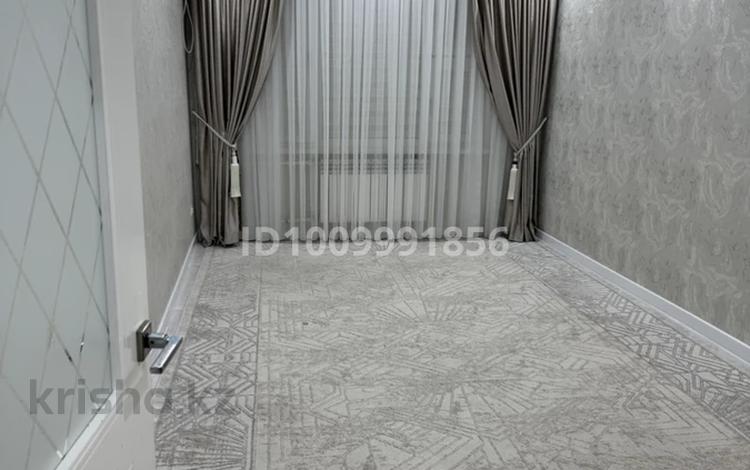 4-комнатная квартира · 98.8 м² · 2/5 этаж, 28-й мкр 35 за 34 млн ₸ в Актау — фото 6