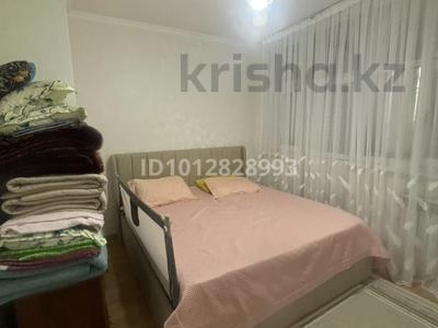 3-бөлмелі пәтер · 74 м² · 5/5 қабат, мкр Асар 12 — Мкр Асар 12 дом Магазин Сымбаттың арты, бағасы: 200 000 ₸ в Шымкенте, Абайский р-н