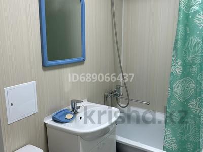 2-бөлмелі пәтер · 44.7 м² · 2/5 қабат, Момышулы 9 — Чайжунусова, бағасы: 24 млн ₸ в Семее