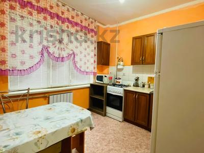 2-комнатная квартира · 63 м² · 2/6 этаж, мкр Ардагер, ул Ерниязова 16 за 22.5 млн ₸ в Атырау