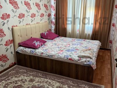 3-комнатная квартира · 100 м² · 4/5 этаж, Муратбаева 15 за 13 000 〒 в 