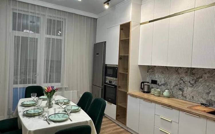 2-комнатная квартира · 70 м² · 6/9 этаж, Ахмет Байтурсынулы 8 за 350 000 ₸ в Астане, Сарайшык р-н — фото 2