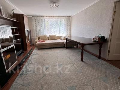 Часть дома · 4 комнаты · 110 м² · 10 сот., Ескелди би 329 за 19.8 млн ₸ в Талдыкоргане