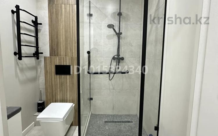 1-бөлмелі пәтер · 40 м² · 9/13 қабат, Есенова 160/3, бағасы: 300 000 ₸ в Алматы, Жетысуский р-н — фото 2