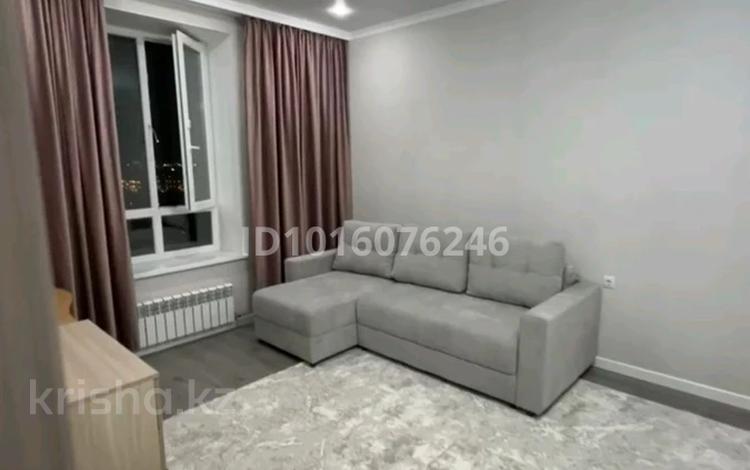 1-комнатная квартира · 41 м² · 9/12 этаж, Аль Фараби 7 — Бухар Жырау за 270 000 ₸ в Астане, Есильский р-н — фото 2