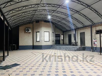 Жеке үй · 5 бөлме · 220 м² · 12 жүзд., Болашак 105 — Тауелсиздик, бағасы: 1 млн ₸ в 