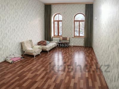 2-комнатная квартира · 54.9 м² · 1/2 этаж, Чапаева 24 за 9.5 млн ₸ в Уральске, мкр Школьник