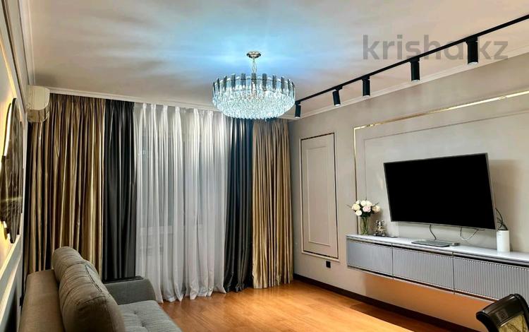 3-комнатная квартира · 90 м² · 1/9 этаж, мкр Мамыр-4 за 66 млн ₸ в Алматы, Ауэзовский р-н — фото 2