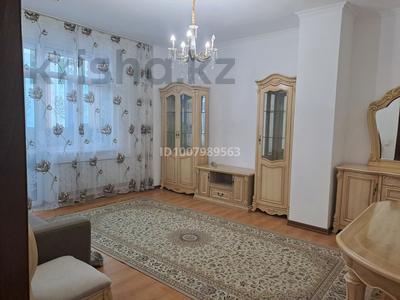 2-комнатная квартира · 78 м² · 6/10 этаж, Сарайшык 34 за 300 000 ₸ в Астане, Есильский р-н