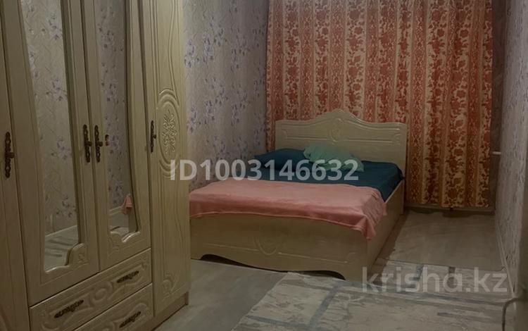 2-комнатная квартира · 5 м² · 5/5 этаж, Михаэлиса 3 — Рядом торговый дом Глобус за 170 000 ₸ в Усть-Каменогорске — фото 2