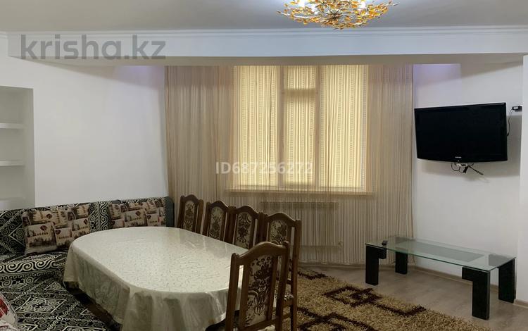 2-комнатная квартира · 62.2 м² · 3/10 этаж, мкр №12 26 за 50 млн 〒 в Алматы, Ауэзовский р-н — фото 2