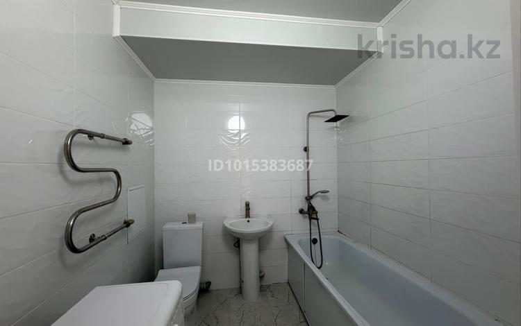2-бөлмелі пәтер · 49 м² · 8/9 қабат, 27-ш/а. 42, бағасы: 16 млн ₸ в Актау, 27-й мкр — фото 2