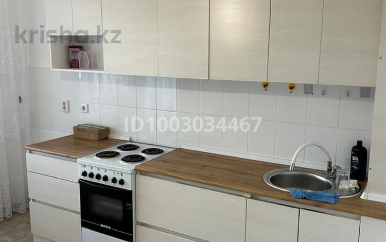 2-комнатная квартира · 64 м² · 3/9 этаж, Чайковского 4/2 за 250 000 ₸ в Павлодаре — фото 11