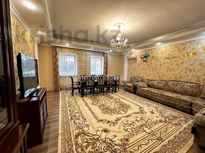 5-бөлмелі пәтер · 184.2 м² · 2/3 қабат, Иманова 18д, бағасы: 100 млн ₸ в Астане, р-н Байконур