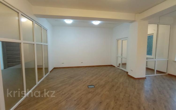 Офисы · 50 м² за 400 000 〒 в Алматы, Бостандыкский р-н — фото 3
