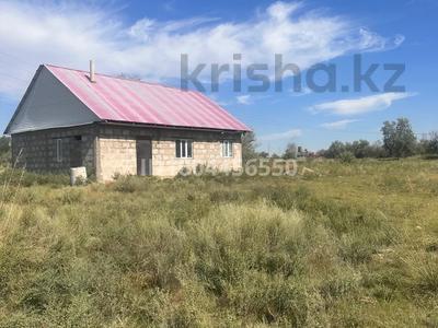 Отдельный дом · 3 комнаты · 100 м² · 10 сот., Отеген батыр за 15 млн 〒 в Жаналык (Талгарский район)