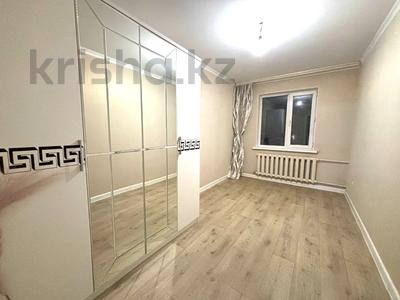 3-комнатная квартира · 58 м² · 2/5 этаж, мкр Новый Город, Бухар Жырау 58 — рядом ТД АБЗАЛ за 24.5 млн 〒 в Караганде, Казыбек би р-н