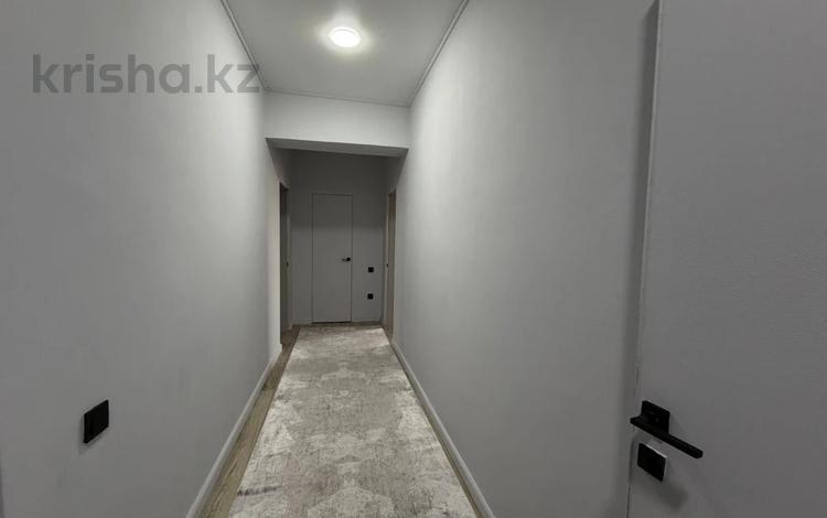 4-бөлмелі пәтер · 152.5 м² · 9/9 қабат, Алтын орда ш/а. 21вк2, бағасы: 51.5 млн ₸ в Актобе, мкр. Алтын орда — фото 2