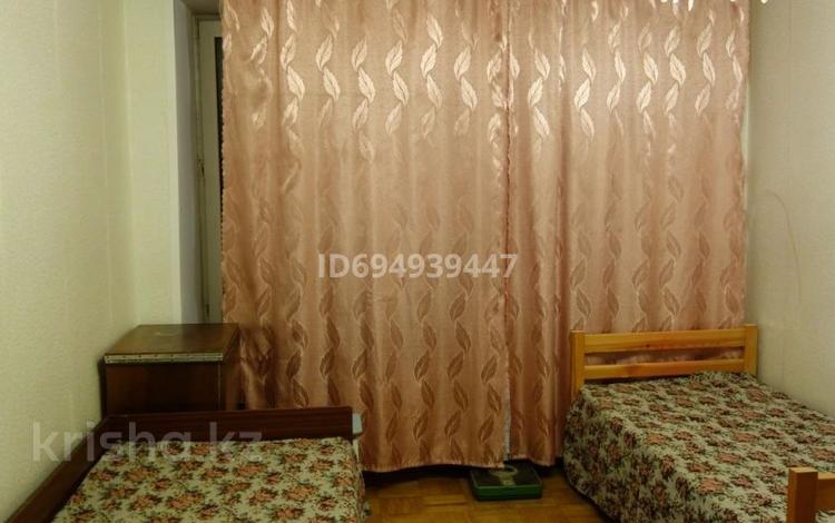 1 бөлме · 12 м² · 3 қабат, Потанина. 18, бағасы: 135 000 ₸ в Усть-Каменогорске — фото 2