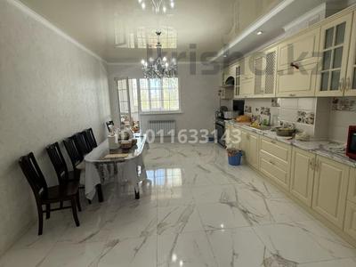 3-комнатная квартира · 167 м² · 2/5 этаж, Бокенбай - Батыра 153/6 — Аэропорт за 48.5 млн 〒 в Актобе, квартал Авиатор-2