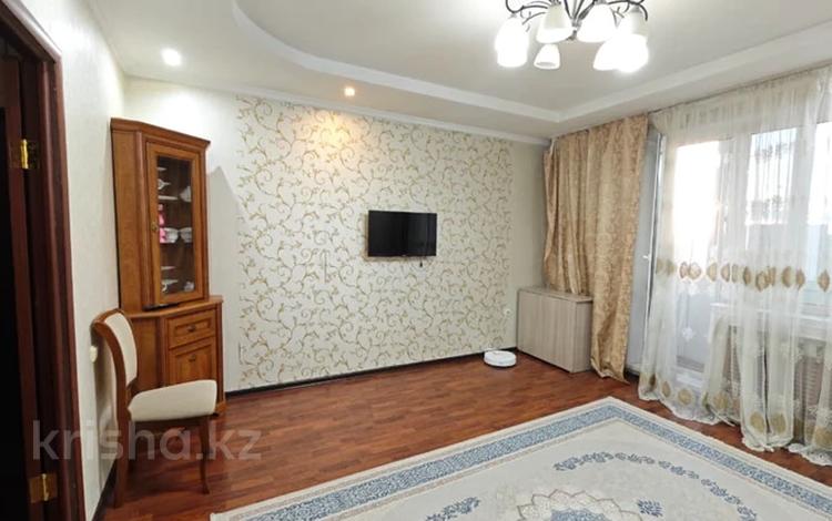 4-бөлмелі пәтер · 85 м² · 6/9 қабат, 30-шағынаудан, Сиепной 1 37, бағасы: 30 млн ₸ в Караганде, Казыбек би р-н — фото 2