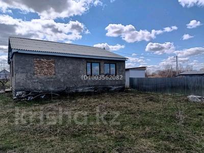 Отдельный дом · 3 комнаты · 100 м² · 10 сот., Зере 112 — Башня для воды за 8 млн ₸ в Талдыкоргане, село Ынтымак