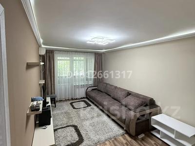 2-бөлмелі пәтер · 48 м² · 4/4 қабат, мкр Коктем-3 — Бухар жирау, бағасы: 330 000 ₸ в Алматы, Бостандыкский р-н