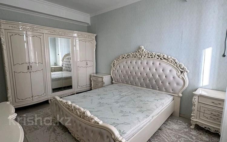 3-комнатная квартира · 100 м² · 7/9 этаж, Мкр. Нурсат 172Б за 270 000 ₸ в Шымкенте — фото 2