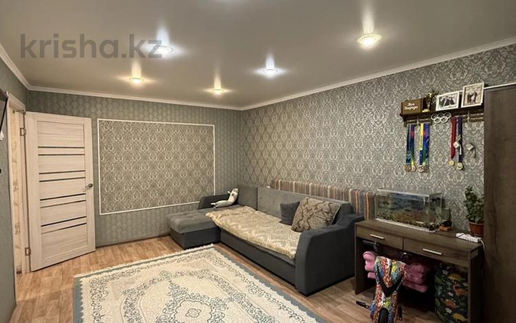 2-комнатная квартира · 49 м² · 9/9 этаж, Михаэлиса 12 за 20.6 млн ₸ в Усть-Каменогорске — фото 2