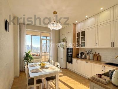 3-комнатная квартира · 101.7 м² · 10/12 этаж, улица Кайыма Мухамедханова 4 за 96 млн ₸ в Астане, Есильский р-н