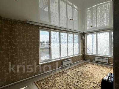 Отдельный дом · 11 комнат · 200 м² · 16 сот., Мустафина 5 — Магазин Айсұлтан за 110 млн 〒 в Теренкаре