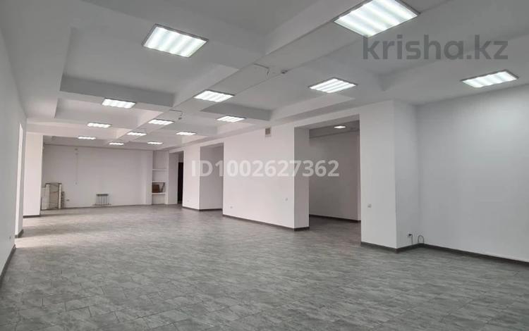 Свободное назначение · 397.9 м² за 1.2 млн 〒 в Актобе, мкр. Алтын орда — фото 10