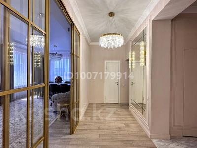 5-бөлмелі пәтер · 160 м² · 2/5 қабат, мкр Юго-Восток, Муканова 41/5, бағасы: 105 млн ₸ в Караганде, Казыбек би р-н