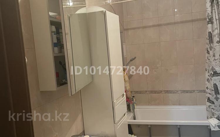 2-комнатная квартира · 80 м² · 10/18 этаж, Навои 208 — Торайгырова за 380 000 ₸ в Алматы, Бостандыкский р-н — фото 8
