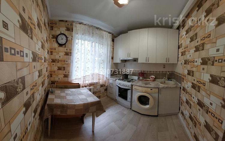 1-комнатная квартира, 34 м², 5/5 этаж помесячно, мкр Казахфильм, Исиналиева 8