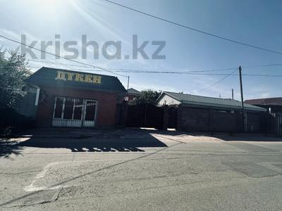 Отдельный дом · 8 комнат · 331.7 м² · 10.7 сот., Бейсебаева 43 за 87 млн 〒 в Каскелене