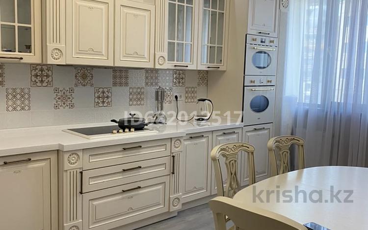 3-комнатная квартира · 123.6 м² · 6/9 этаж, Кабанбай батыра 13 за 650 000 ₸ в Астане, Есильский р-н — фото 2