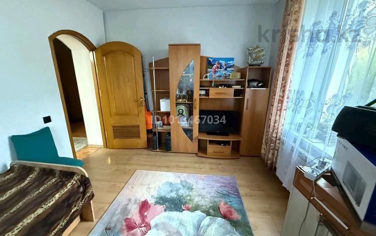 3-бөлмелі пәтер · 54 м² · 1/2 қабат, Кузьмина 4, бағасы: 11 млн ₸ в Научном — фото 2