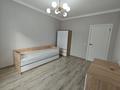 4-комнатная квартира · 110 м² · 3/9 этаж, Нажимеденова 29 за 400 000 ₸ в Астане — фото 4