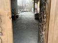 Отдельный дом · 6 комнат · 300 м² · 12 сот., Жибек Жолы 46 за 65 млн ₸ в Карасу — фото 6