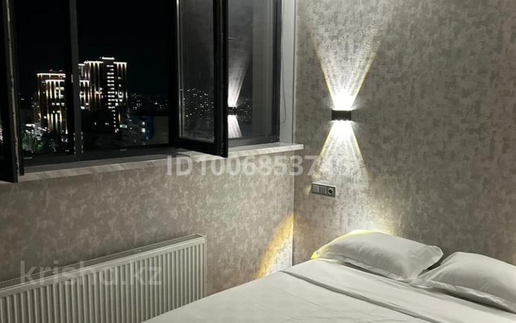 2-бөлмелі пәтер · 52 м² · 13/13 қабат, 1/18 2, бағасы: 350 000 ₸ в Алматы, Ауэзовский р-н — фото 2