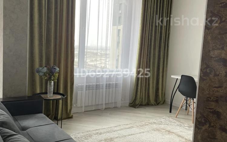 1-бөлмелі пәтер · 50 м² · 9/10 қабат, Хусейн Бен Талал 28 — Мангилик ел 66/1 новый адрес ЖК, бағасы: 17 999 ₸ в Астане, Есильский р-н — фото 2