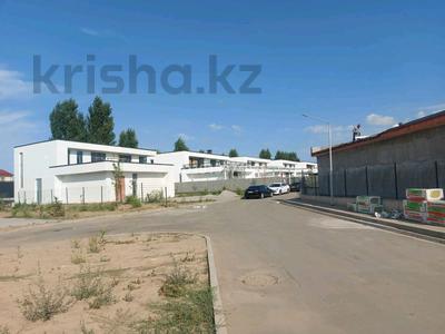 Жер телімі · 20 сотық, Рядом с коттеджа Ulus city нет — Коттедж Ulus city, бағасы: 105 млн ₸ в Туздыбастау (Калинино)