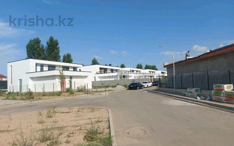 Жер телімі · 20 сотық, Рядом с коттеджа Ulus city нет — Коттедж Ulus city, бағасы: 105 млн ₸ в Туздыбастау (Калинино) — фото 2