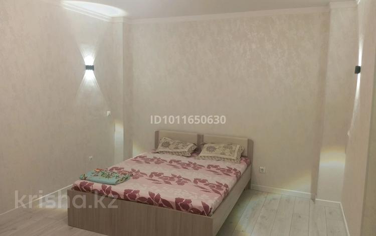 1-комнатная квартира · 40 м², Нарикбаева 8 — Мухамедханова Нарикбаева за 13 000 ₸ в Астане, Нура р-н — фото 2