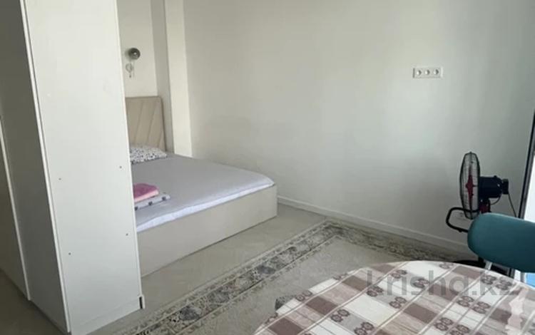 1-комнатная квартира · 33 м² · 6/22 этаж, Нажимеденова 10/2 за 15 000 ₸ в Астане, Сарайшык р-н — фото 4