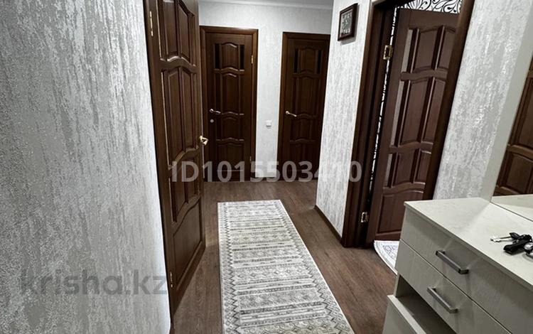 3-бөлмелі пәтер · 62 м² · 4/5 қабат, Каратюбинская, бағасы: 20 млн ₸ в Уральске — фото 2