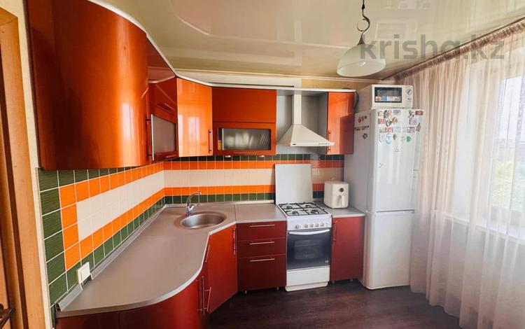 2-бөлмелі пәтер · 58 м² · 5/10 қабат, Маяковского 101/1, бағасы: 26 млн ₸ в Костанае — фото 2