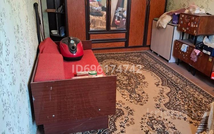 3-комнатная квартира · 58 м² · 1/3 этаж, Айбергенова 14 — За 20 школой за 19 млн 〒 в Шымкенте, Аль-Фарабийский р-н — фото 23